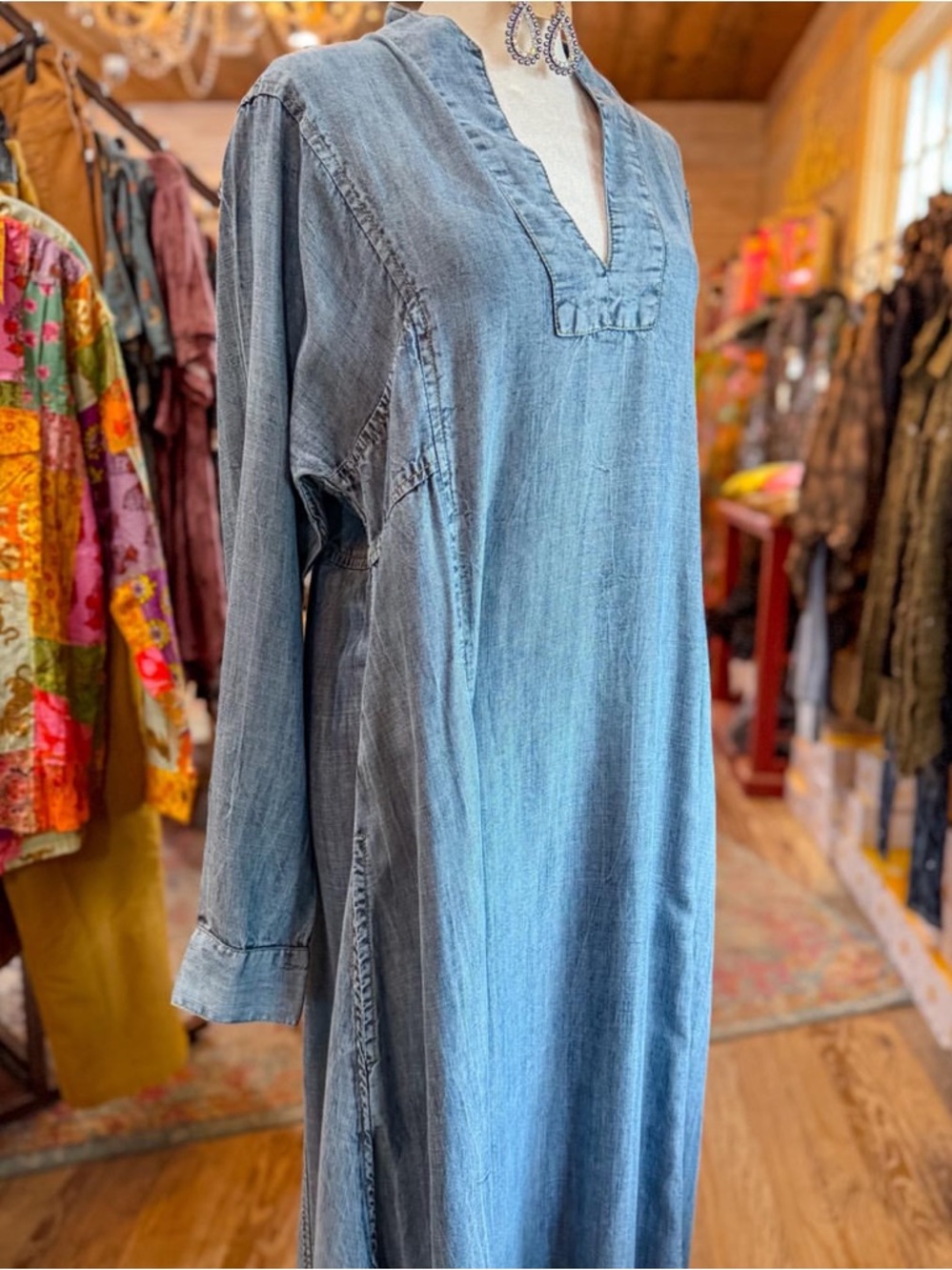 Uncle Frank Blue Denim Midi Dress with Side Slits and pockets! NWT Small - Picture 7 of 14